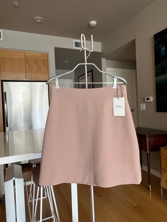 Theory Dresses & Skirts - 🩷 NEW Theory Highwaist Mini B Skirt Stone Pink Size 8